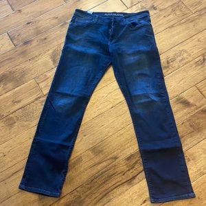 Mavi Matt size 35x34